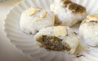 Hojicha Almond Daifuku (ほうじ茶アーモンド大福): a Calm, Toasty Twist on a Beloved Classic