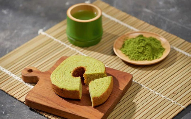 How to Make Matcha Chocolate Bars & Matcha Dry Cake